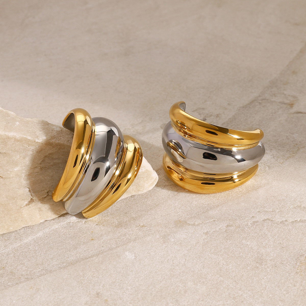 Multimetal Half Curl Stud Earring