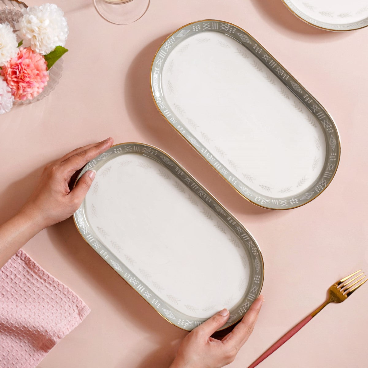 Azo Grey Set Of 2 Serving Platters 12 Inch