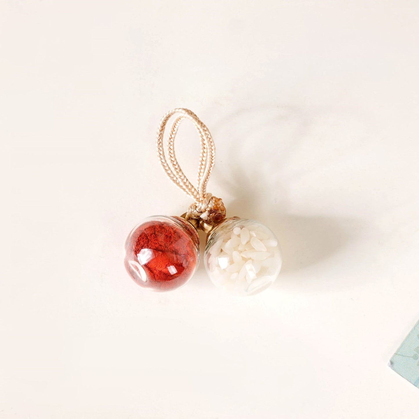 Retro Chic Lumba Rakhi Gift Hamper For Sister