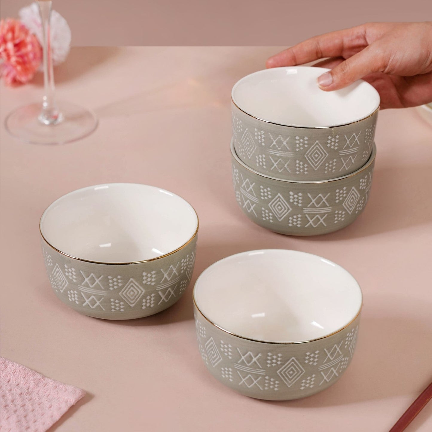 Azo Ceramic Side Snack Bowl Grey Set Of 4 340ml