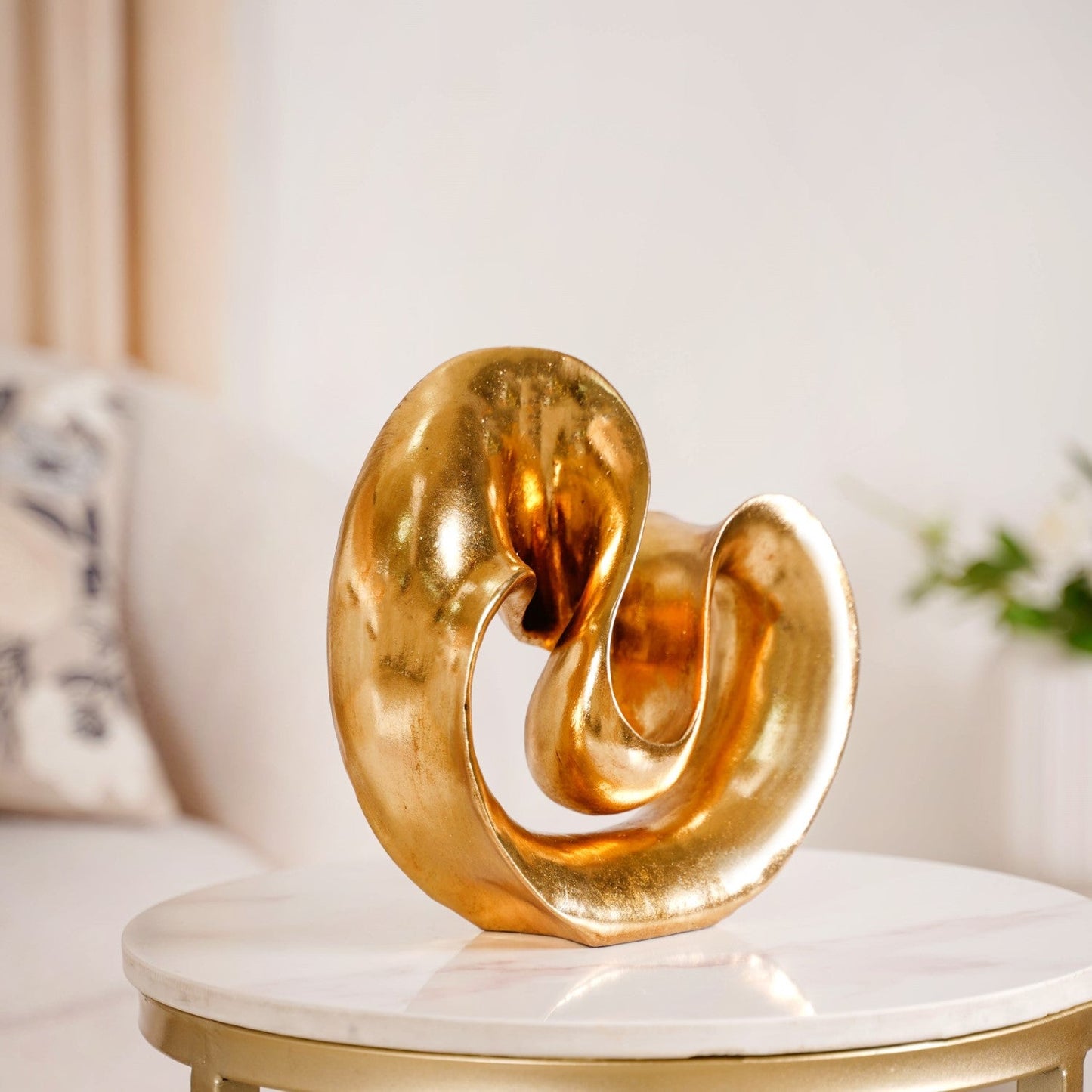 Abstract Fluid Accent Showpiece Gold