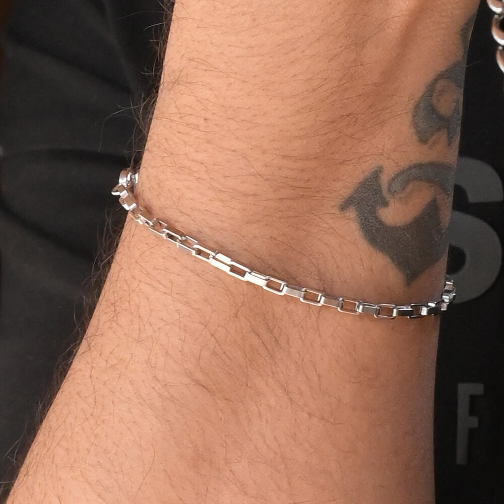 Sleek Silver Bracelet