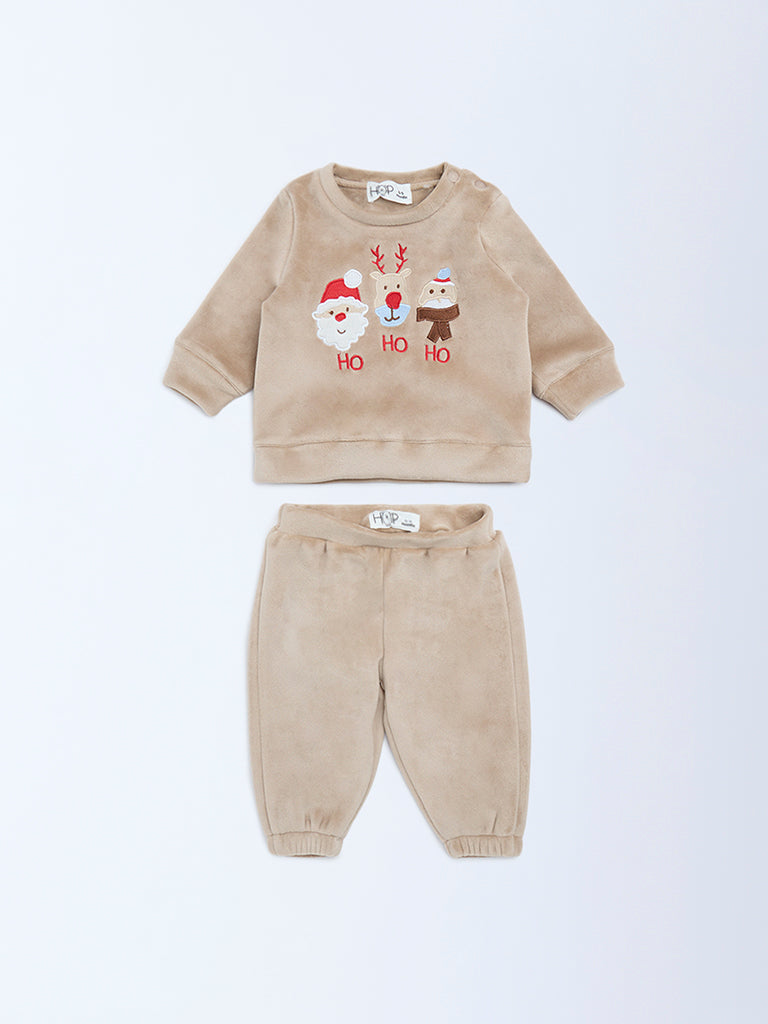 HOP Baby Beige Christmas-Themed Sweatshirt and Pants Set