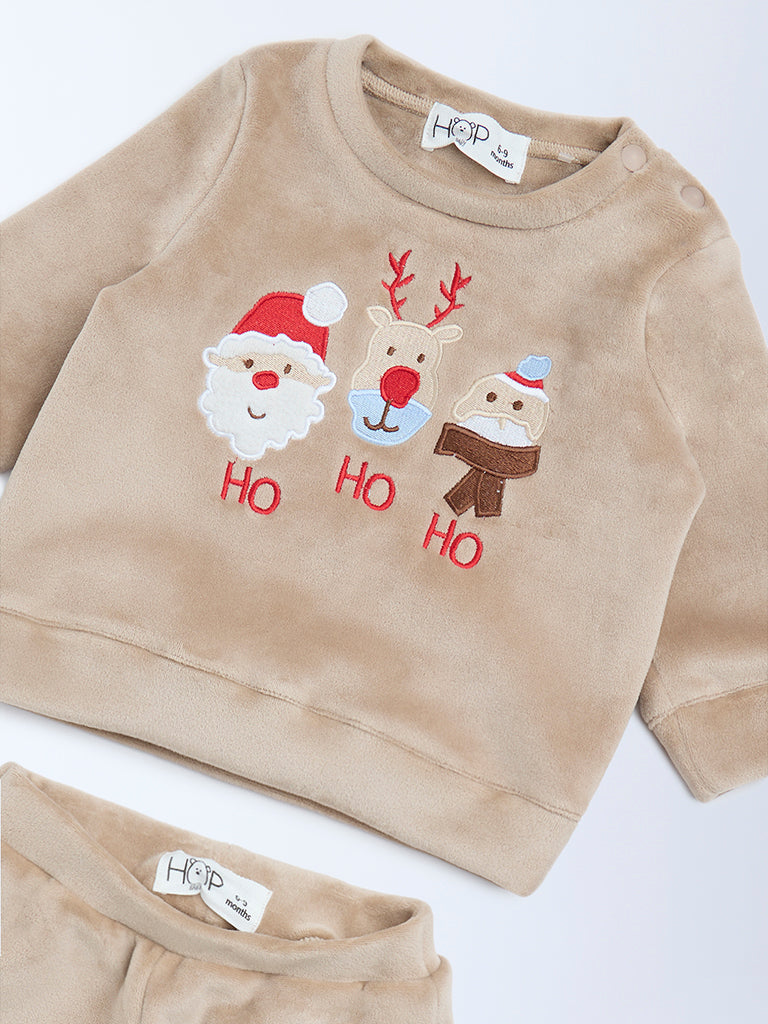 HOP Baby Beige Christmas-Themed Sweatshirt and Pants Set