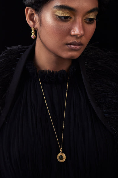 Azra Sleek Necklace