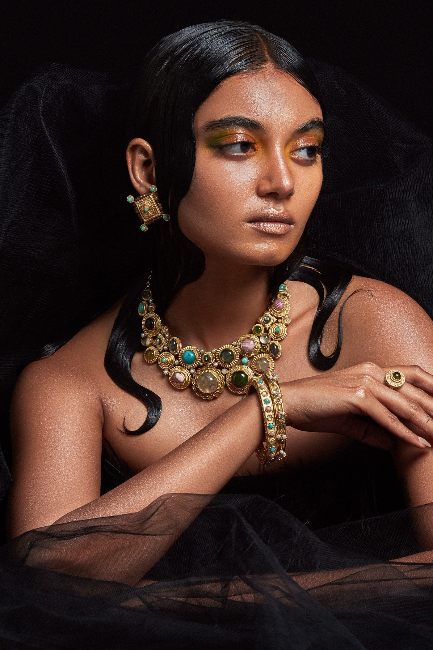 Azra Majestic Necklace