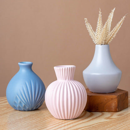 Mini Chromatic Vase