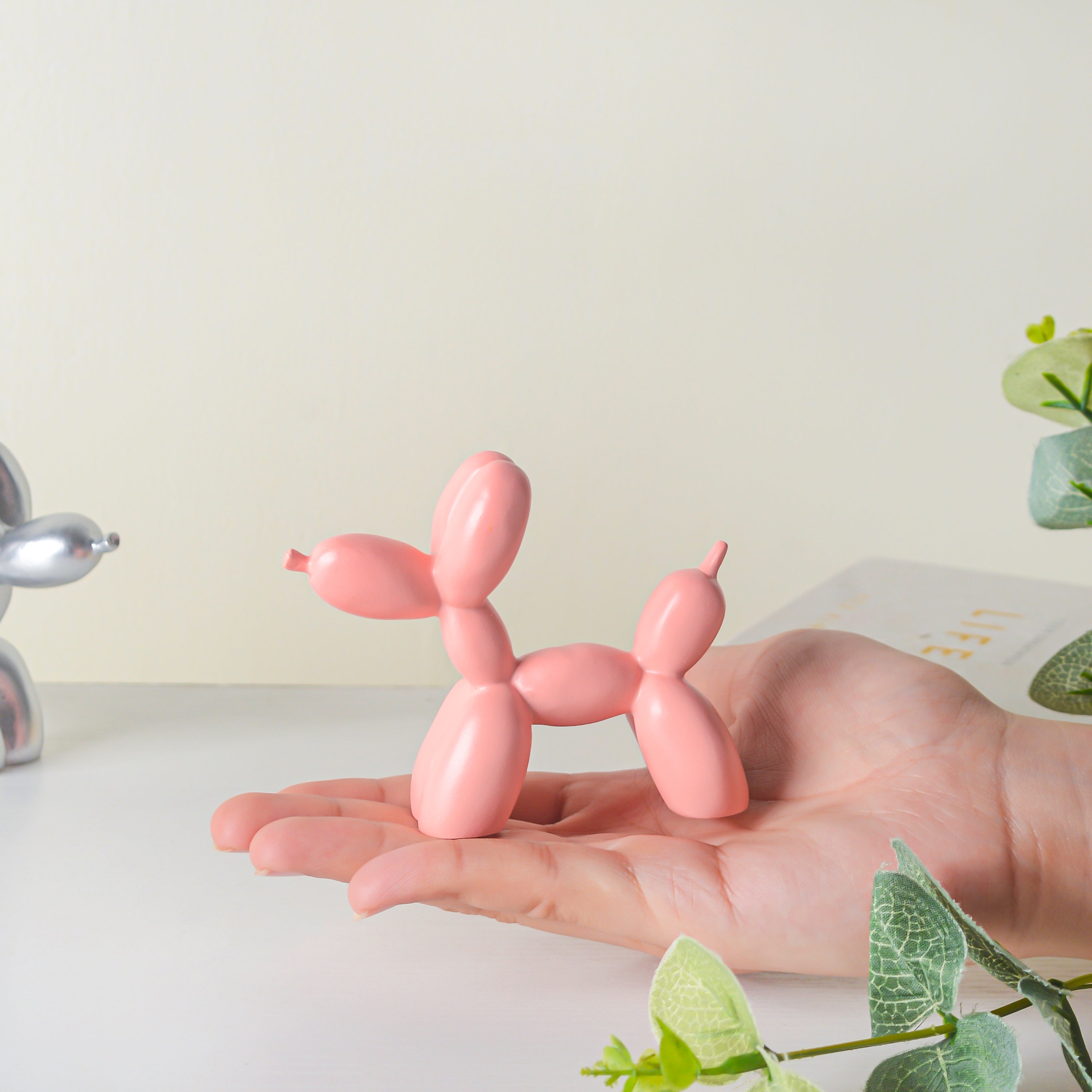 Balloon Dog Resin Mini Showpiece Pink