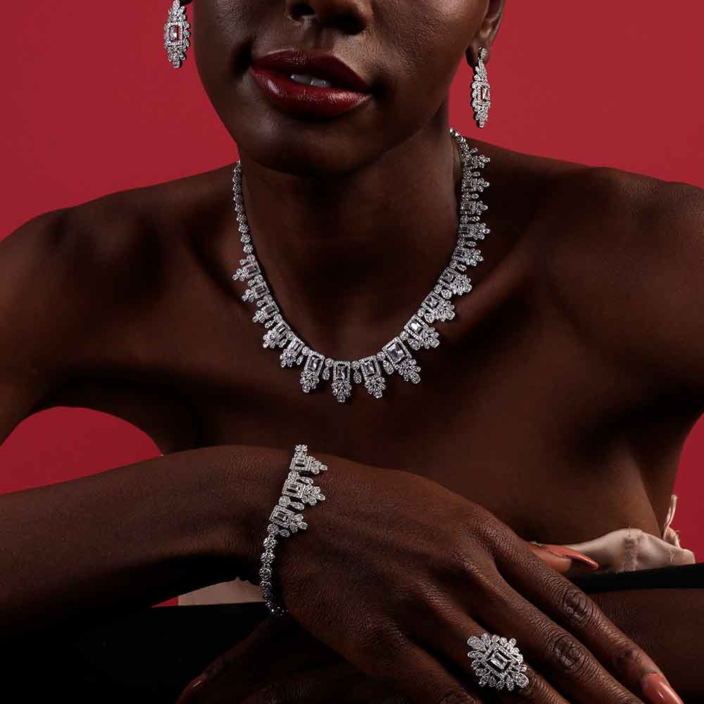 Shimmering Diamond Set