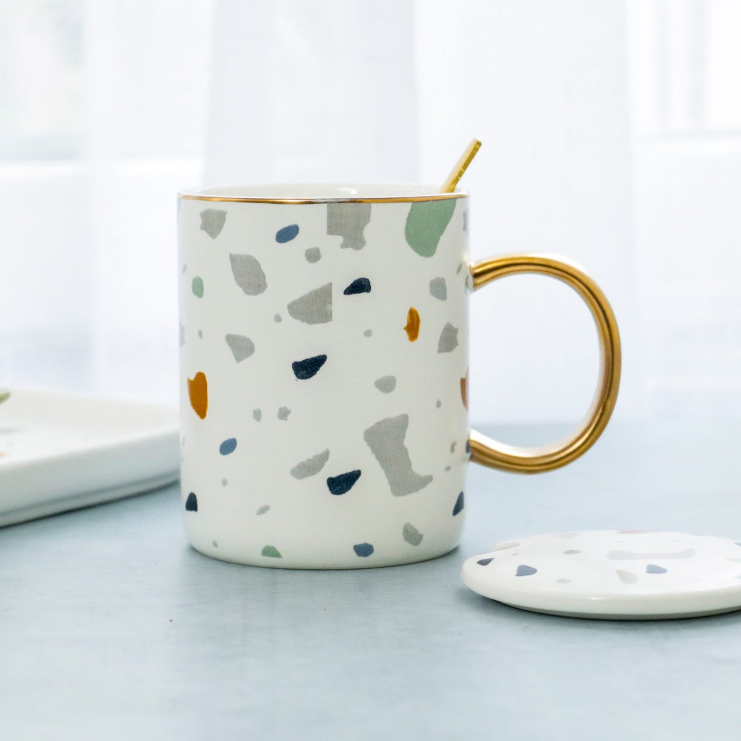 Coffee Mug with Lid