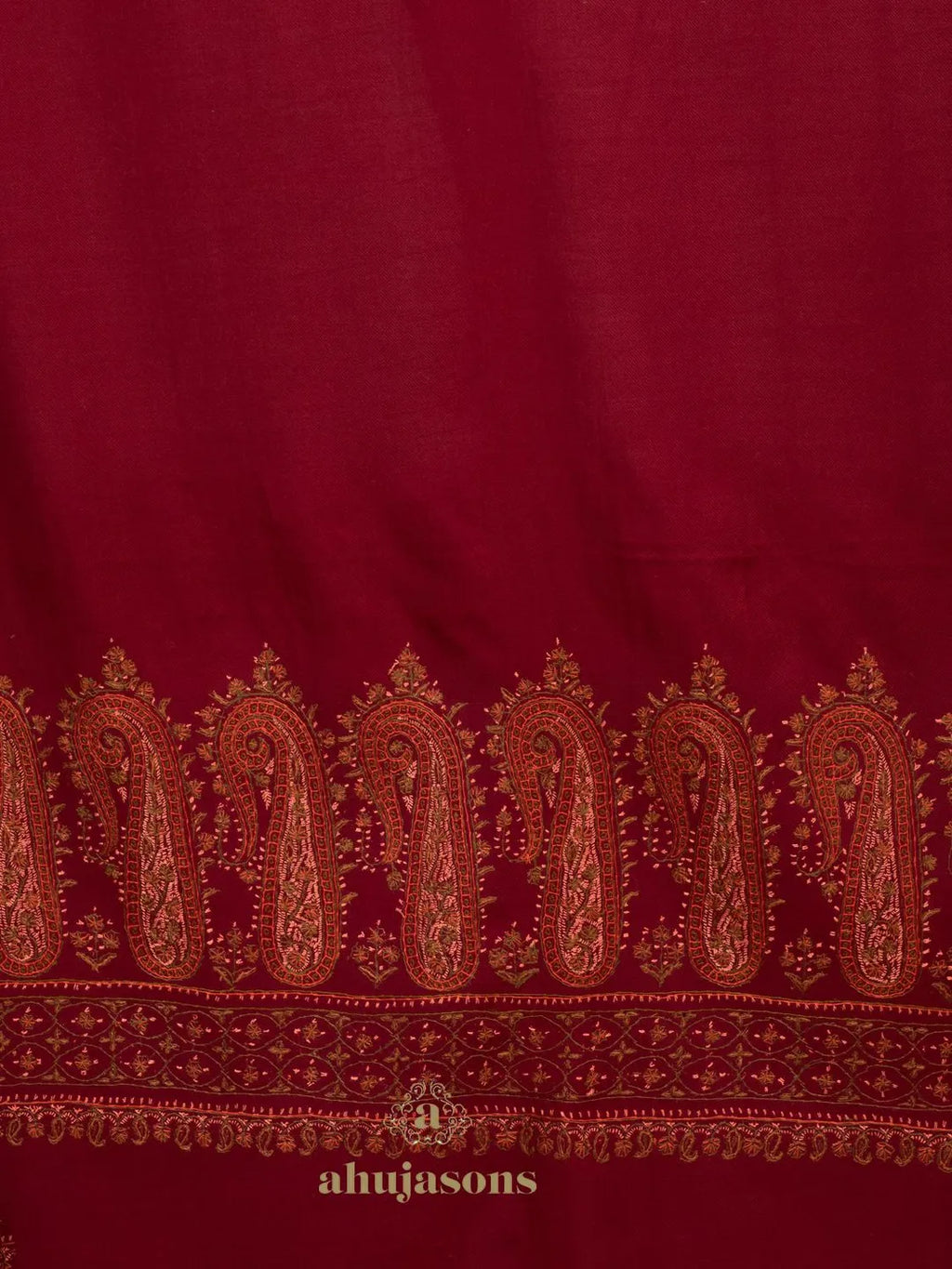 Elegant Cashmina Shawl with Palla Pattern in Maroon