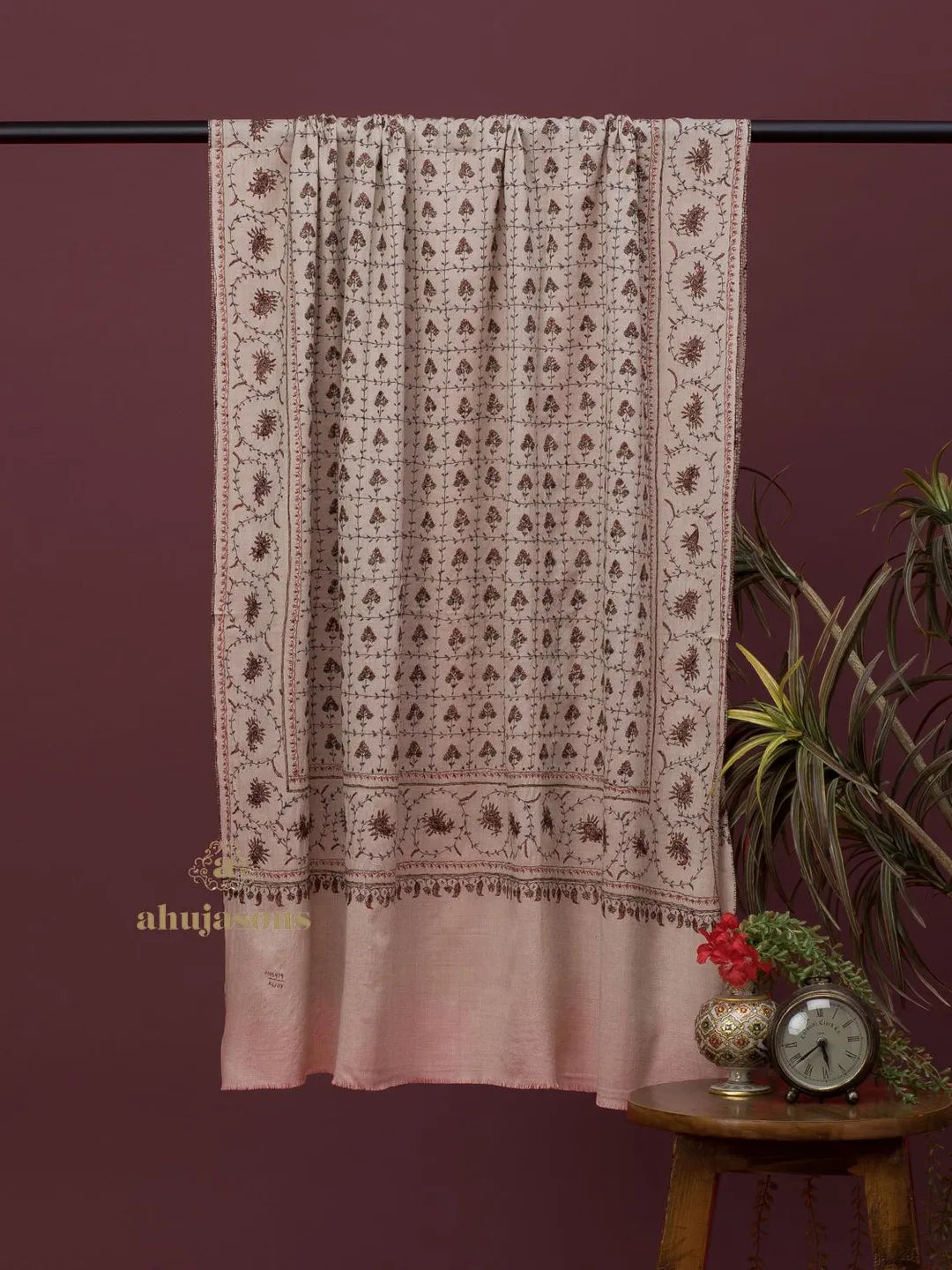 Elegant Cashmina Shawl with Jaal Pattern in Grey