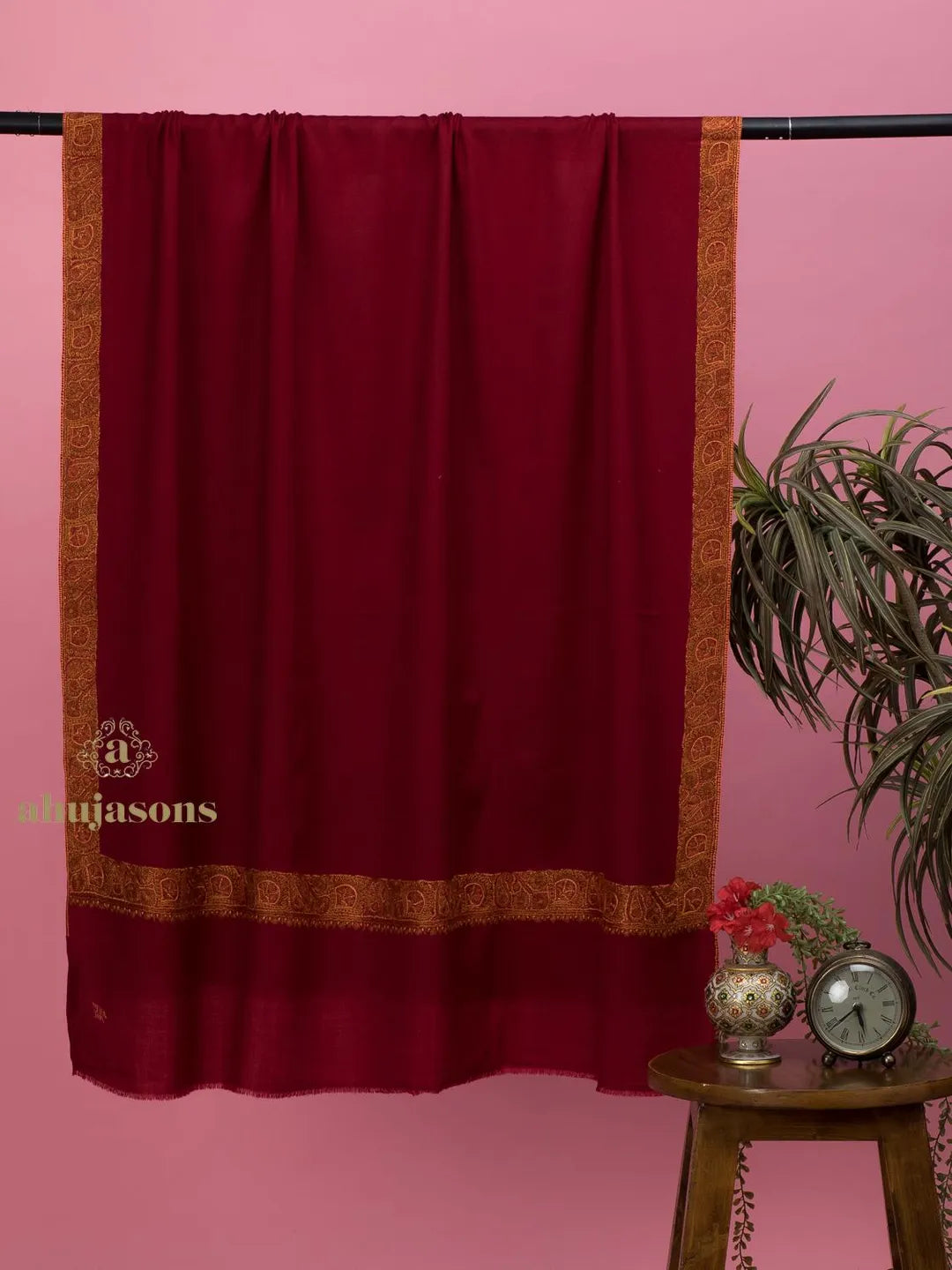 Elegant Cashmina Shawl with Jama Pattern in Maroon