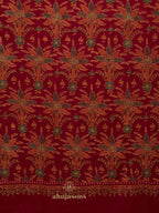 Elegant Cashmina Shawl with Jama Jaal Pattern in Maroon