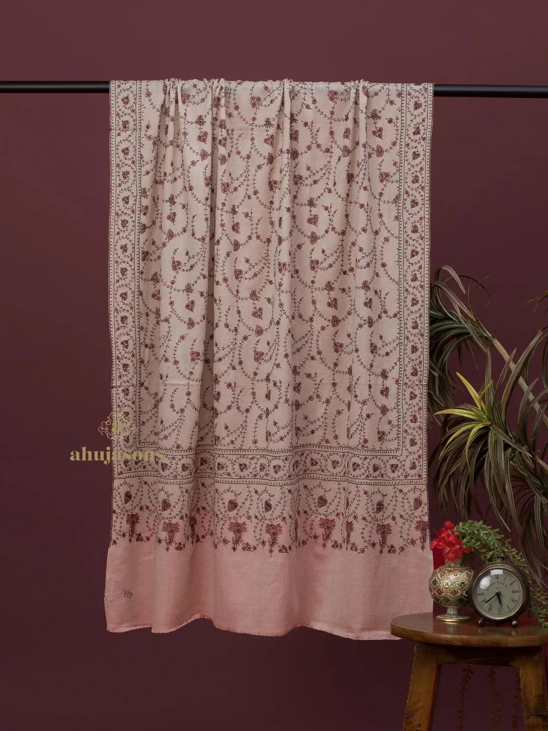 Elegant Cashmina Shawl with Jaal Pattern in Beige
