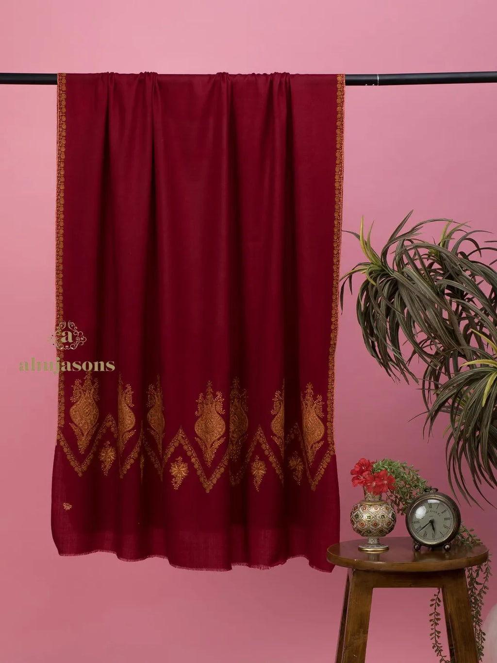 Classic Cashmina Shawl with Palla Pattern in Maroon
