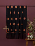 Elegant Cashmina Shawl with Booti Pattern in Black