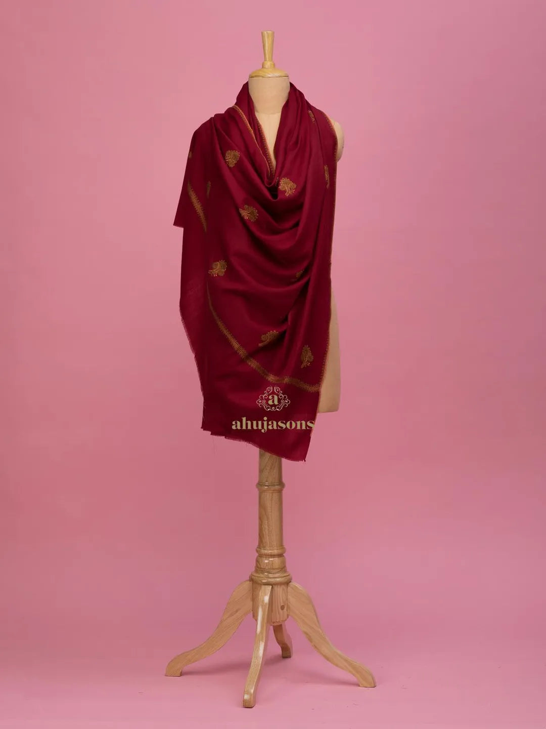 Elegant Cashmina Shawl with Booti Pattern in Maroon