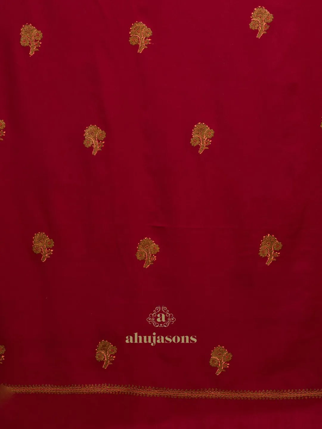 Elegant Cashmina Shawl with Booti Pattern in Maroon