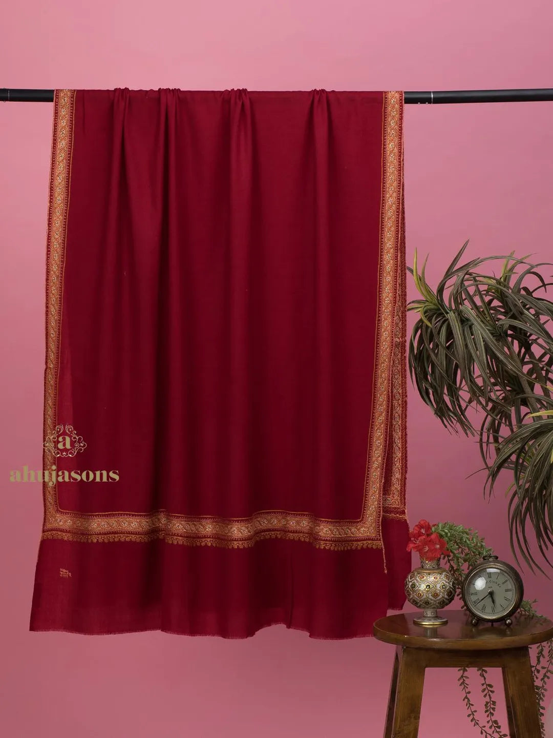 Classic Cashmina Shawl with Jama Pattern in Maroon