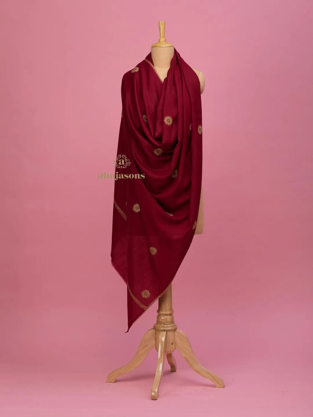 Elegant Cashmina Shawl with Booti Pattern in Maroon