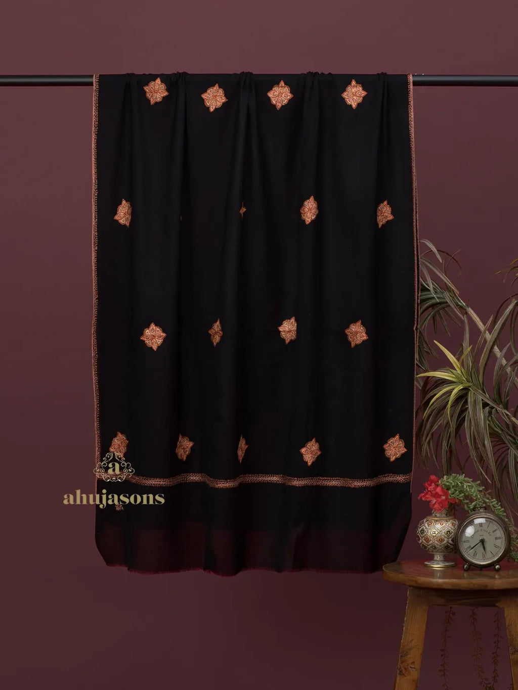 Classic Cashmina Shawl with Booti Pattern in Black