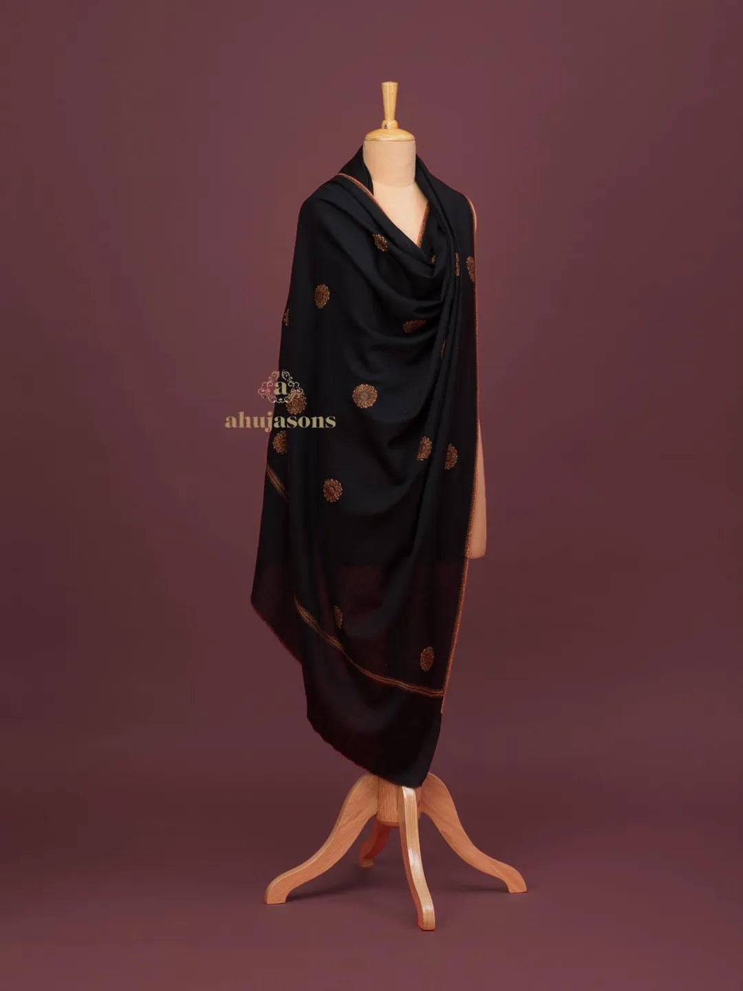 Classic Cashmina Shawl with Booti Pattern in Black