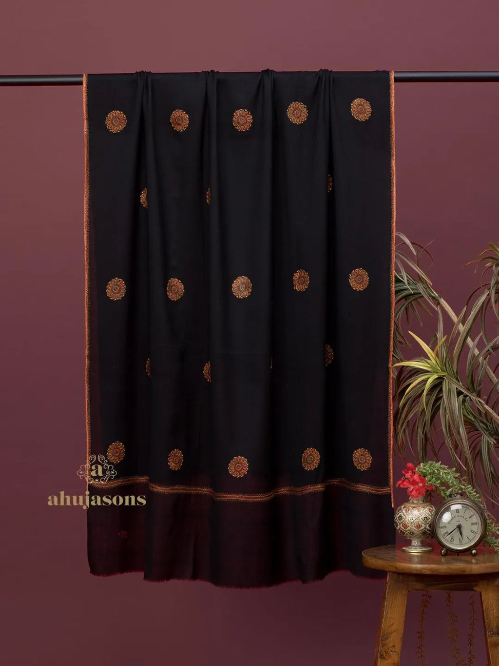 Classic Cashmina Shawl with Booti Pattern in Black