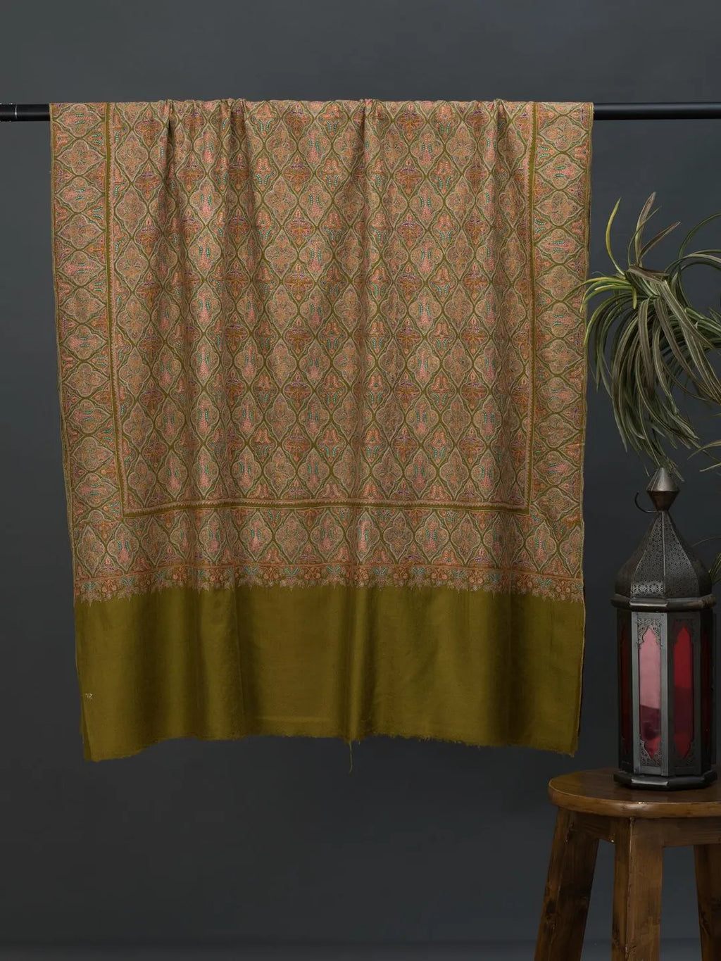 Elegant Handloom Pashmina Shawl Jama Embroidery in Green