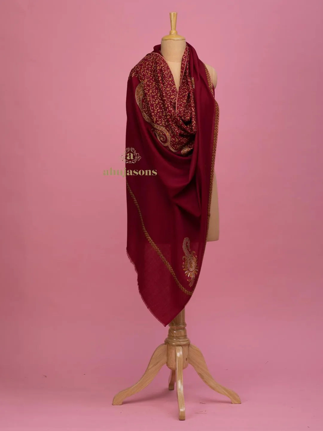 Elegant Cashmina Shawl with Fancy Pattern in Maroon