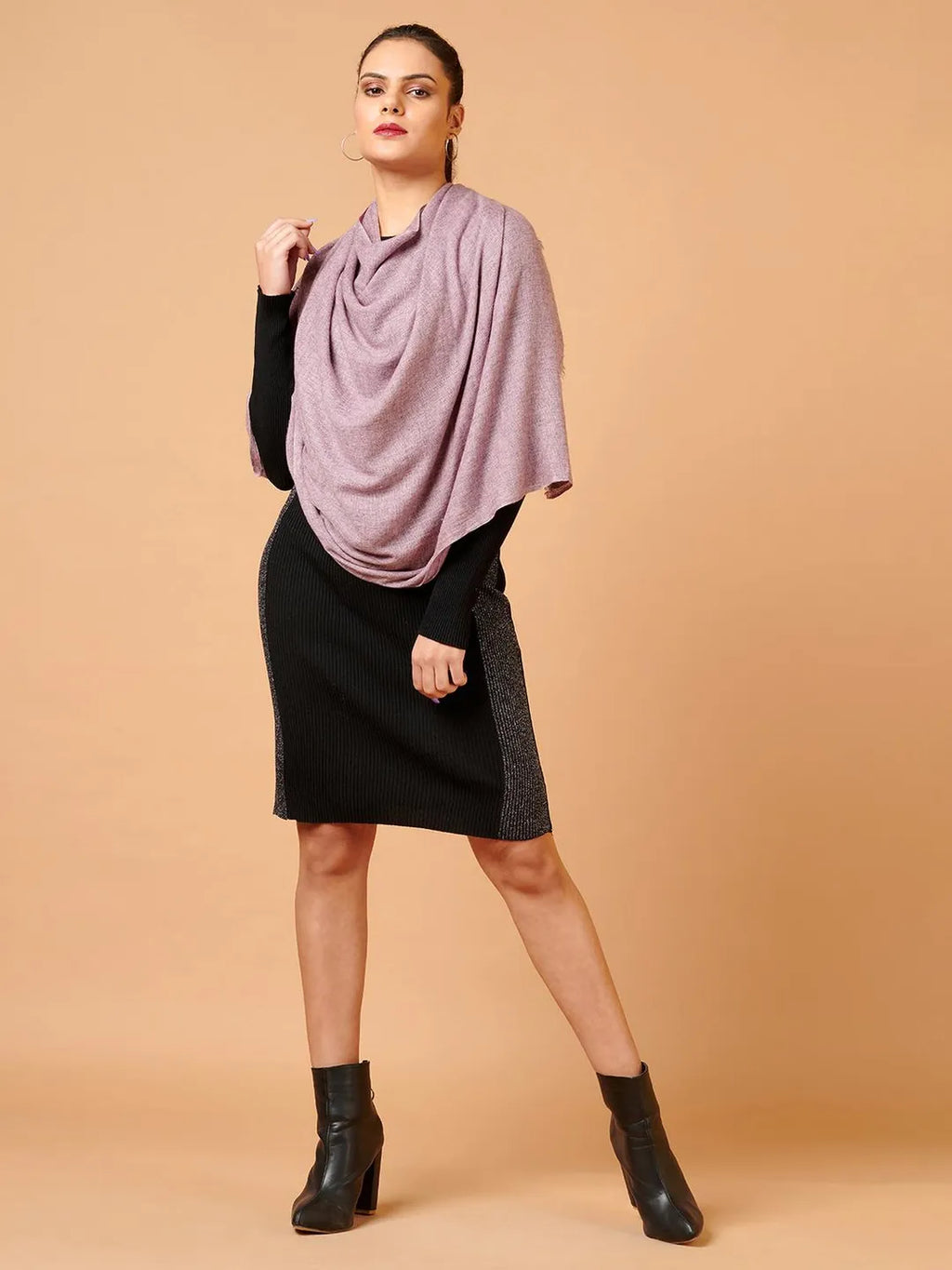 Elegant Stole Wool Blend in Pink