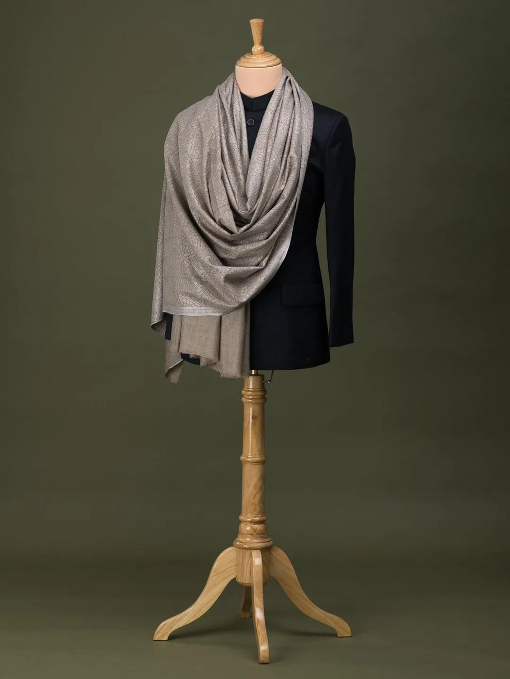 Elegant Handloom Pashmina Shawl Jama Embroidery in Beige