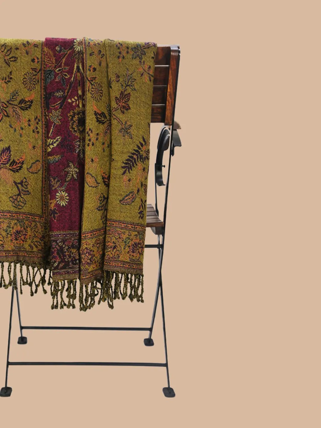 Artisanal Throws Decorative Weave with Jacquard Jamawaar Pattern in Multi Colour