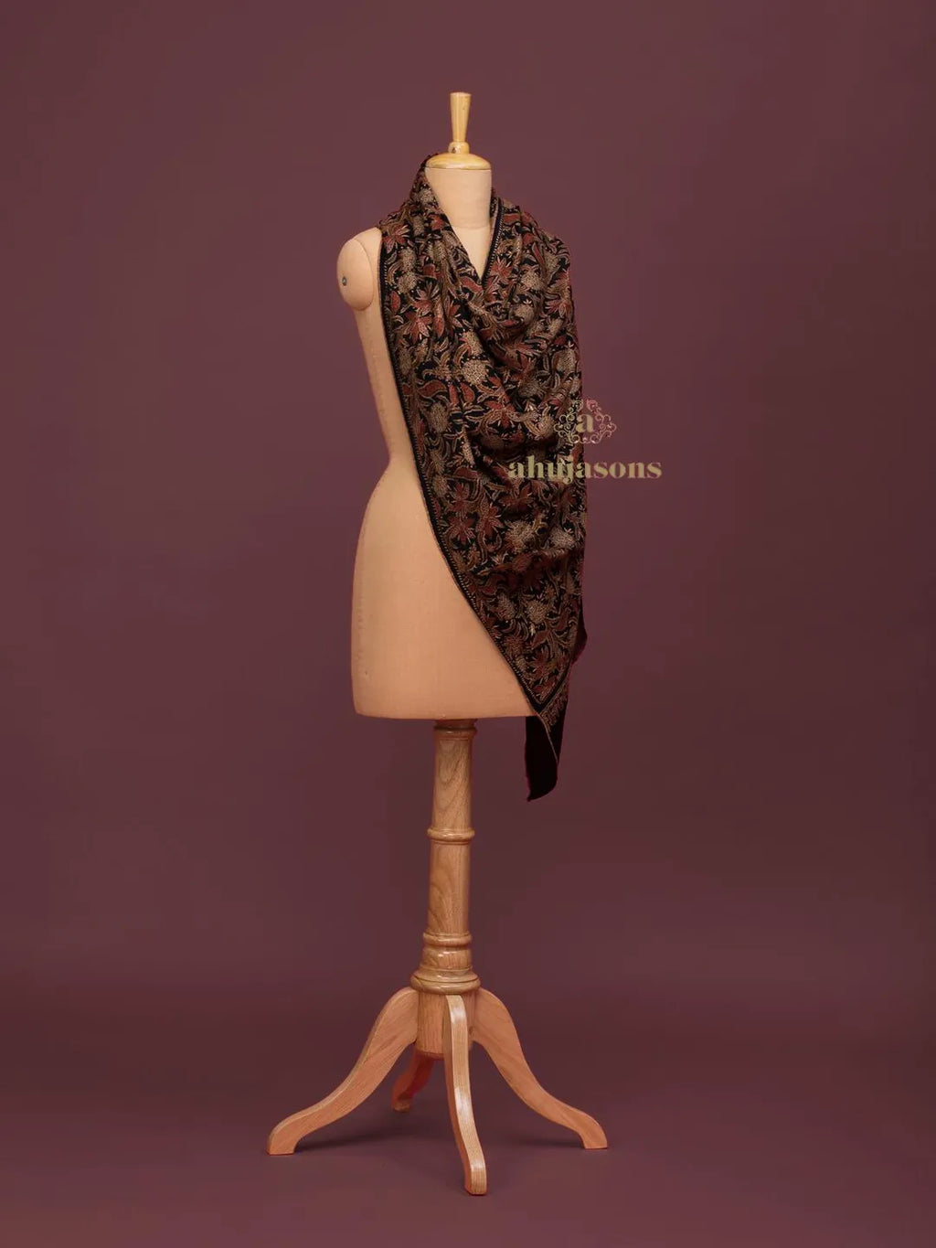Classic Cashmina Shawl with Jama Pattern in Maroon