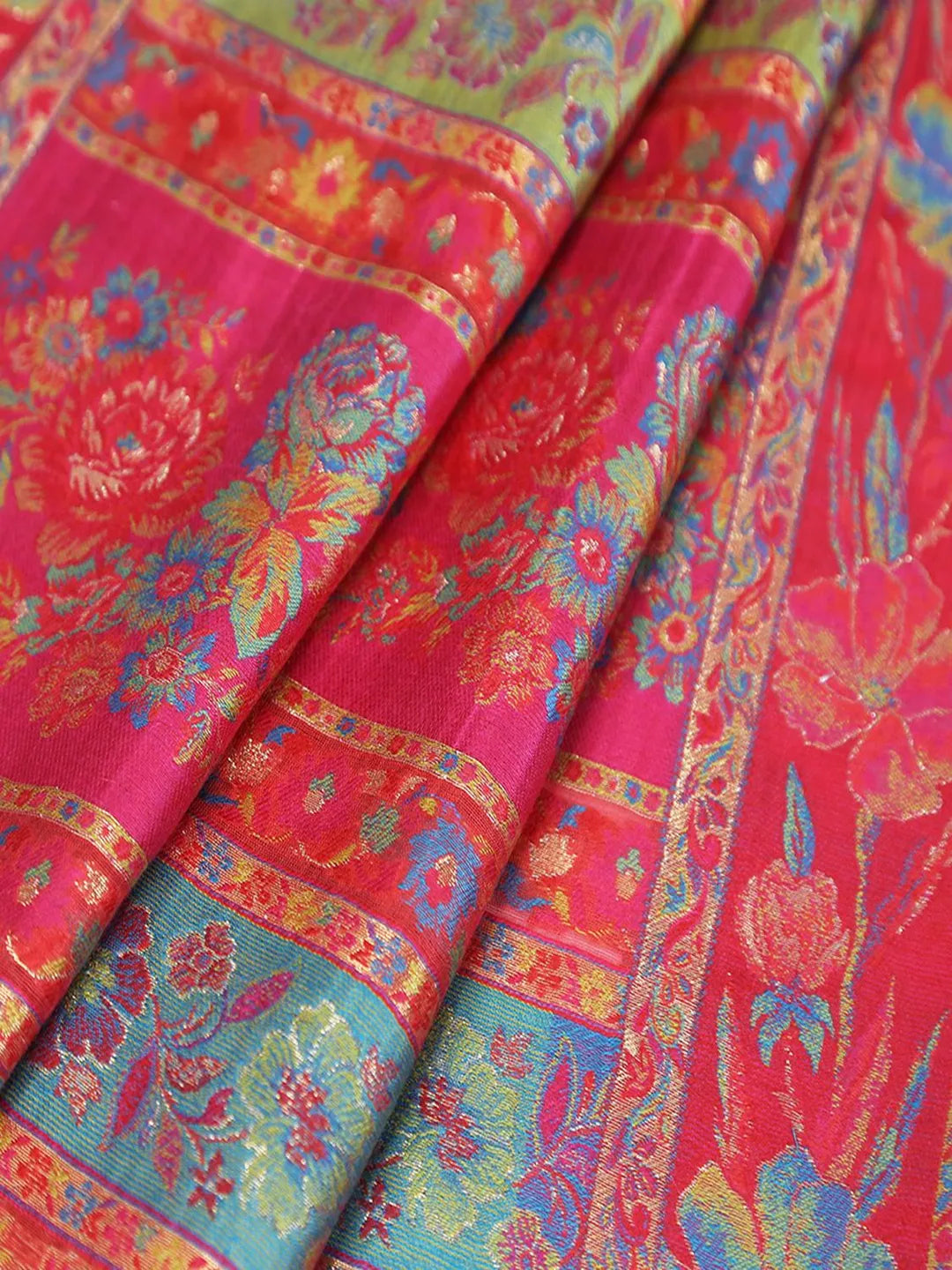 Elegant Silk Dupatta with Silk Duptta Pattern in Red