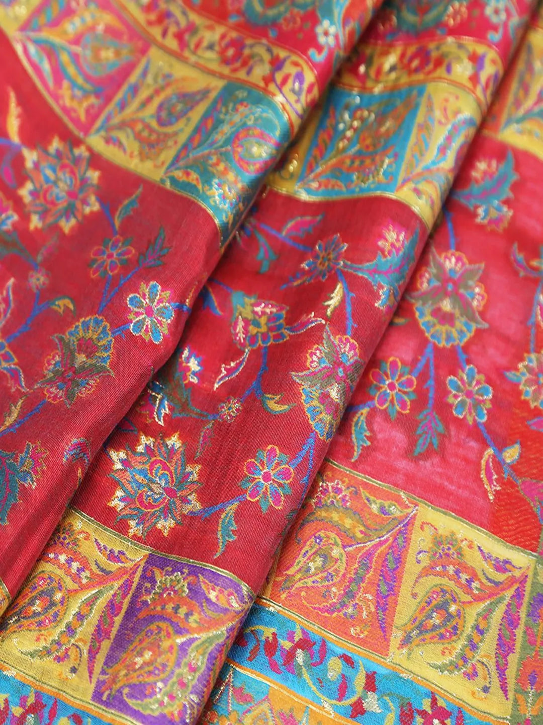 Elegant Silk Dupatta with Silk Duptta Pattern in Yellow