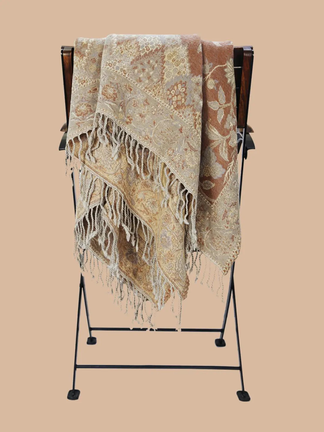 Cosy Throws Decorative Weave with Reversible Throw Pattern in Off- White