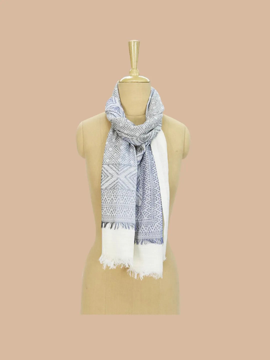 Casual Scarf with Dobby Pattern in White