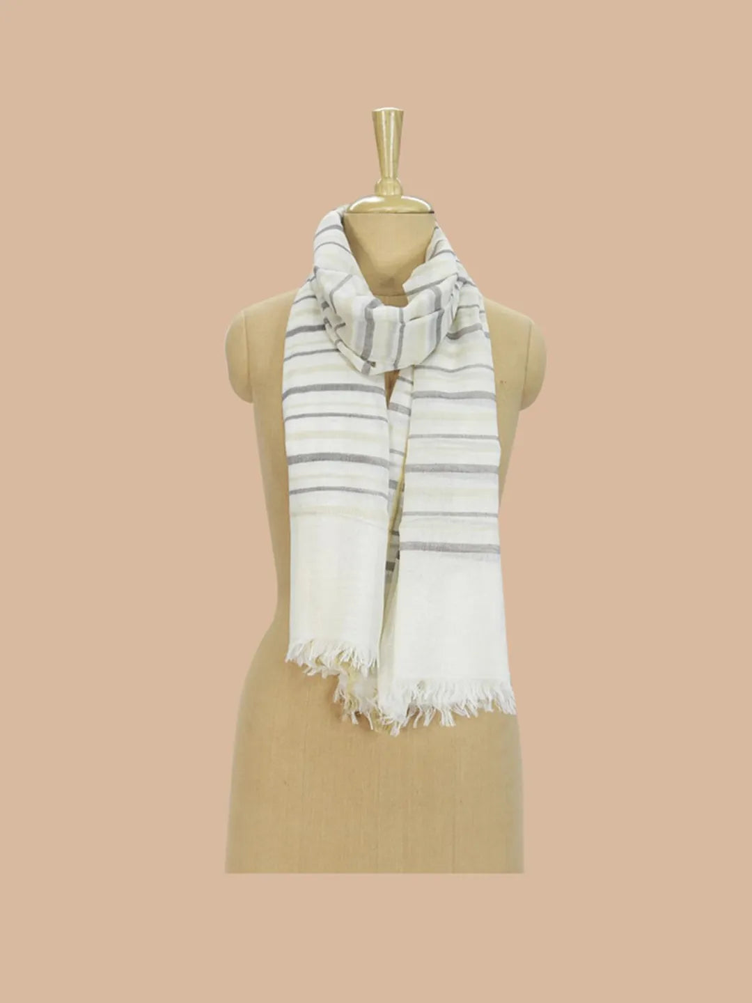Casual Scarf with Dobby Pattern in White