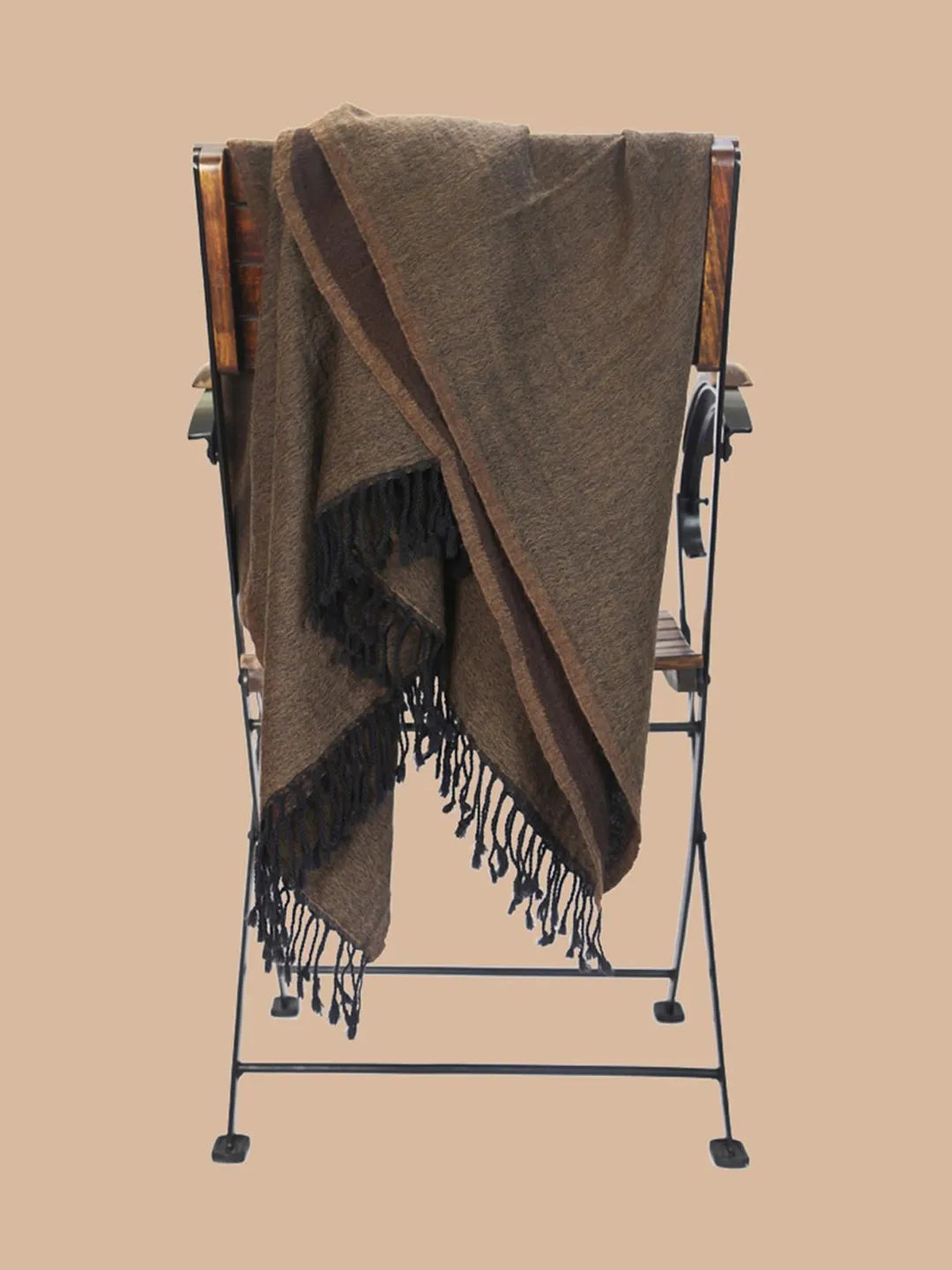 Cosy Throws Decorative Weave with Reversible Throw Pattern in Dark Brown