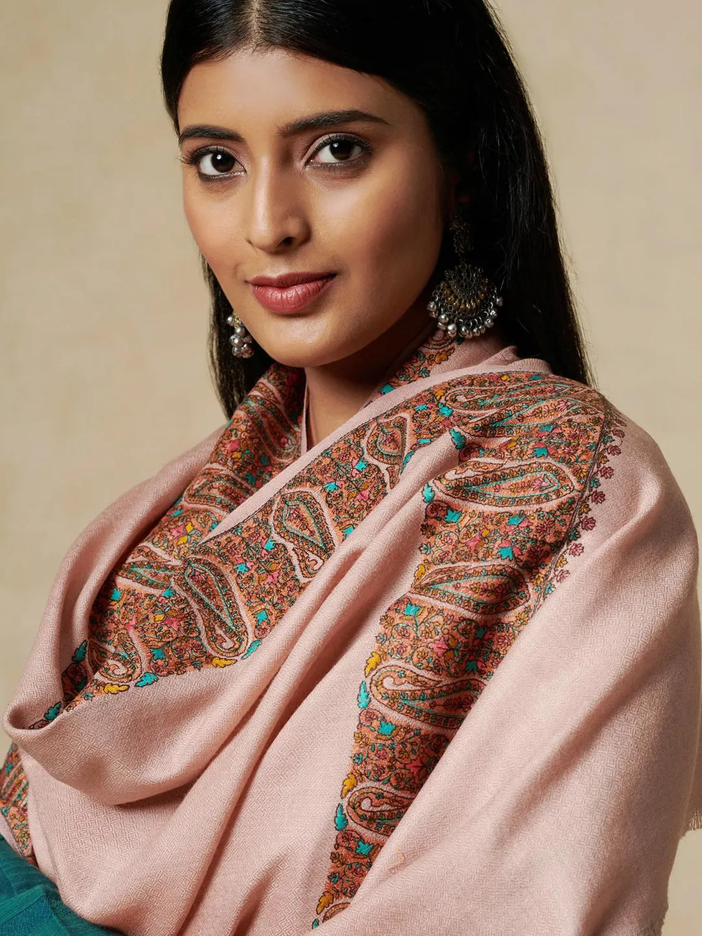 Elegant Shawl Wool Blend with Jamawaar Pattern in Peach