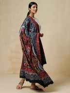 Elegant Shawl Wool Blend with Aari Embroidery Pattern in Black (Multi Colour)