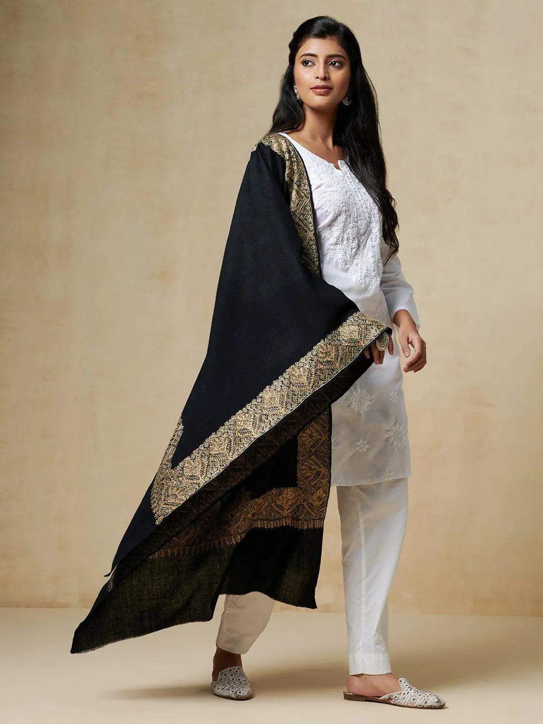 Chic Stole Wool Blend with Aari Embroidery Pattern in Black