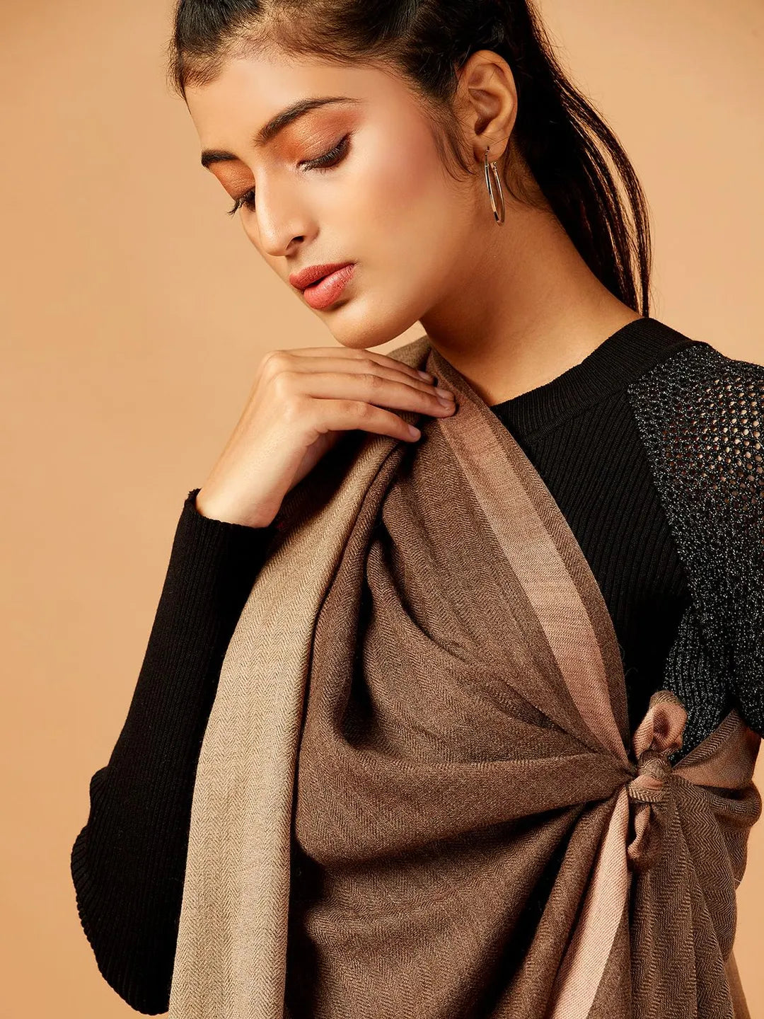 Elegant Stole Wool Blend with Dobby Pattern in Brown & Beige