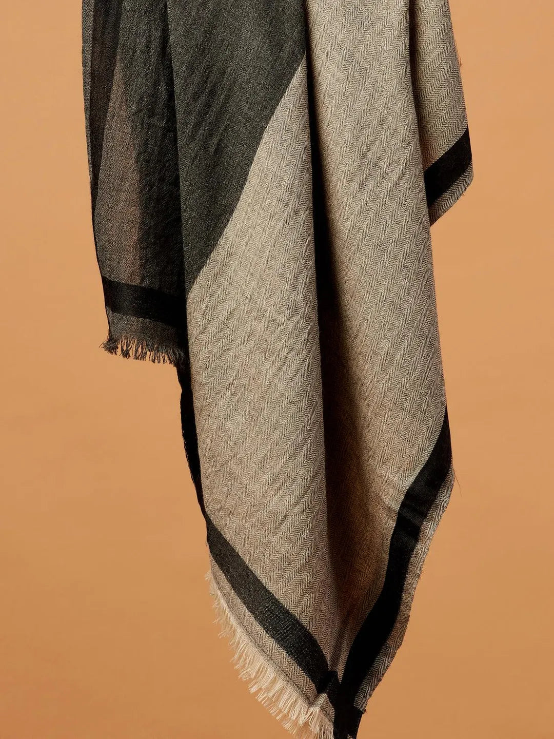 Chic Stole Wool Blend with Dobby Pattern in Multi