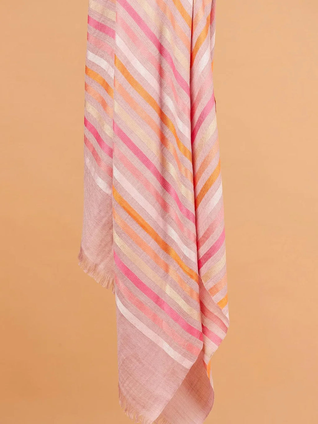 Chic Stole with Dobby Pattern in Pink