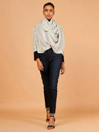 Chic Stole Wool Blend with Jacquard Pattern in Yellow