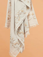 Chic Stole Wool Blend with Jacquard Pattern in Yellow