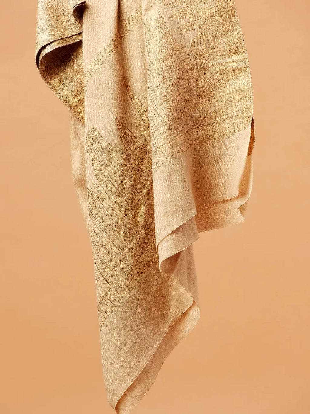 Chic Stole Wool Blend with Jacquard Pattern in Multi