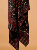 Elegant Stole Wool Blend with Jacquard Pattern in Black